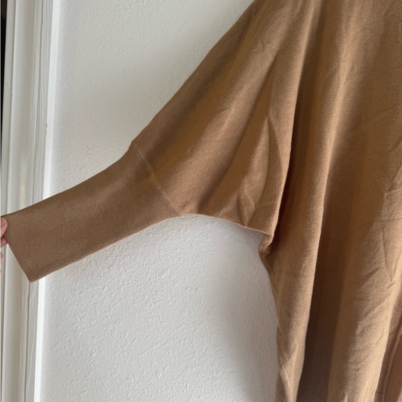 *NWOT* B.YOUNG Bamboo Dolman Sweater - Picture 4 of 11